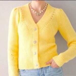 White House Black Market | WHBM Yellow Knit Bee Snap Closure V-neck Cardigan XS